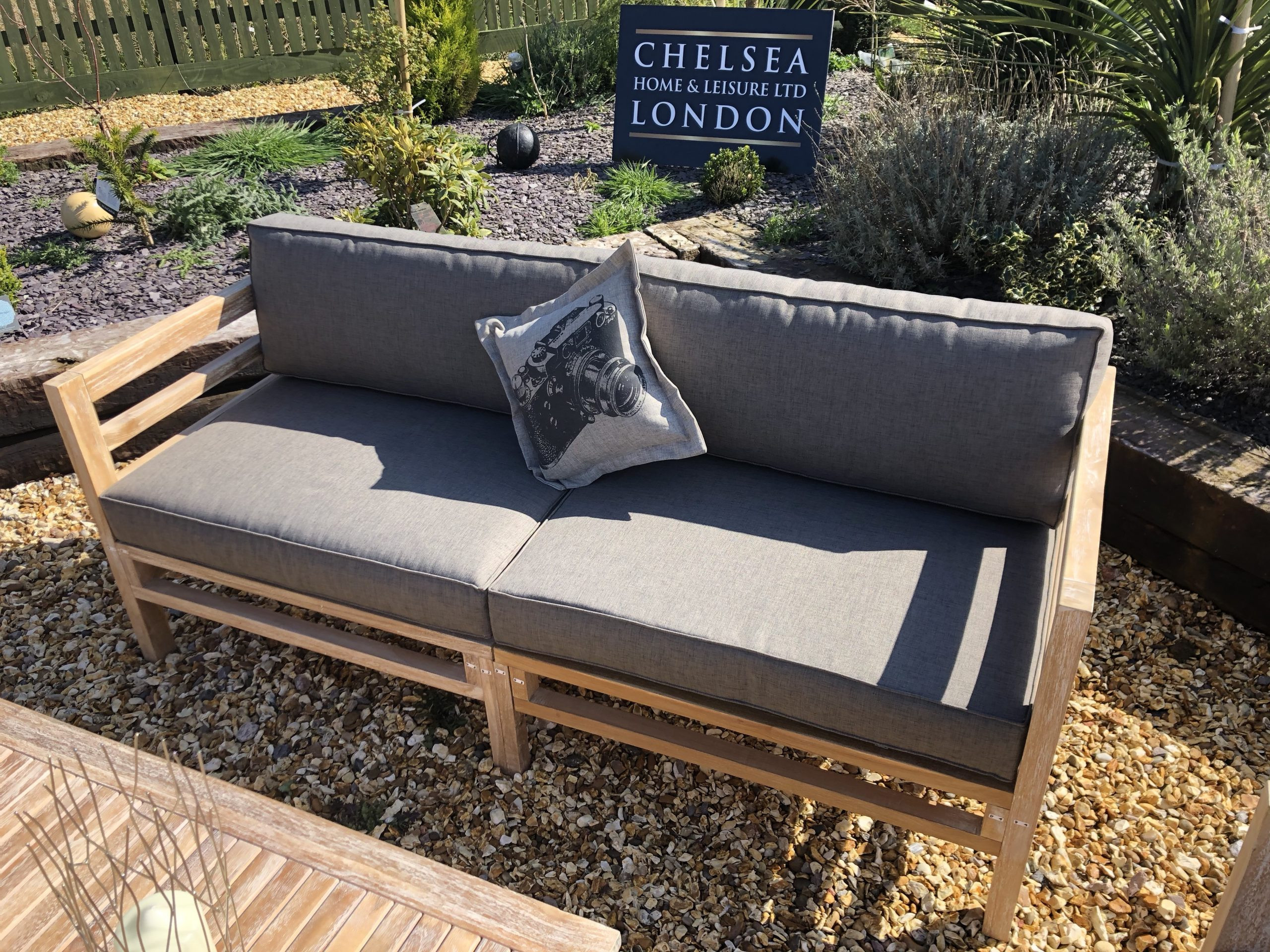 teak garden sofa set with coffee table