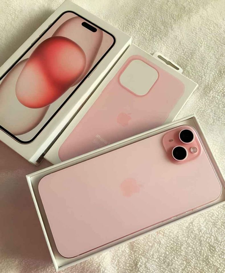 Apple iPhone 15 (128 GB)