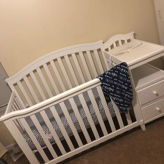 【Baby&Kids】Berkley 4-in-1 Convertible Crib and Changer